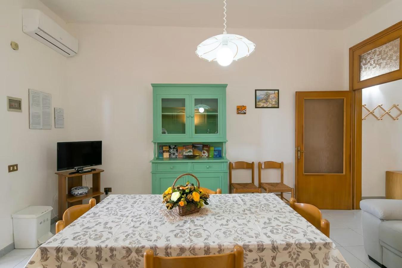 Agriturismo I Debbi Bibbona Bagian luar foto